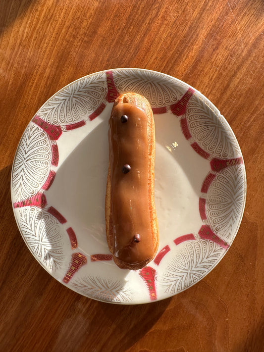 Eclair Café